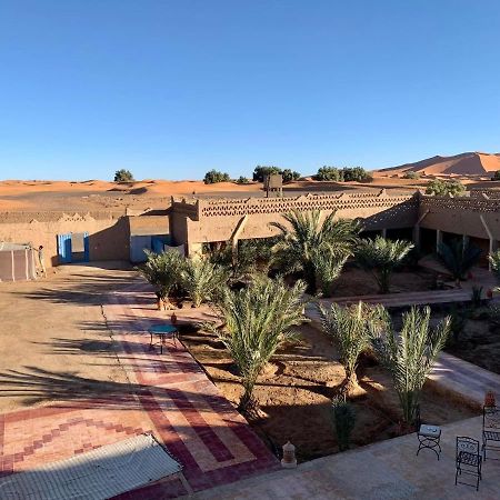 Maison Adrar Merzouga Buitenkant foto