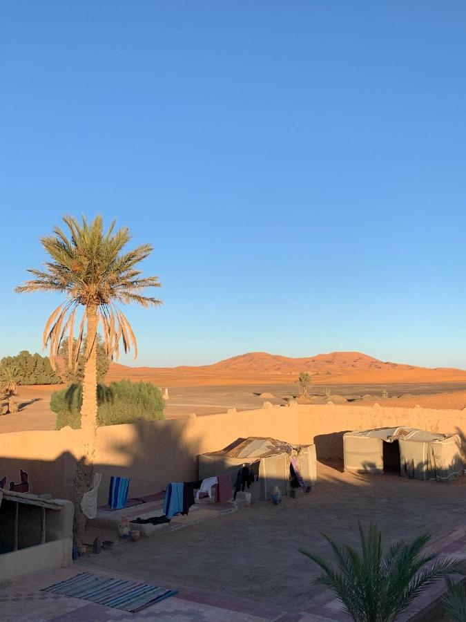 Maison Adrar Merzouga Buitenkant foto