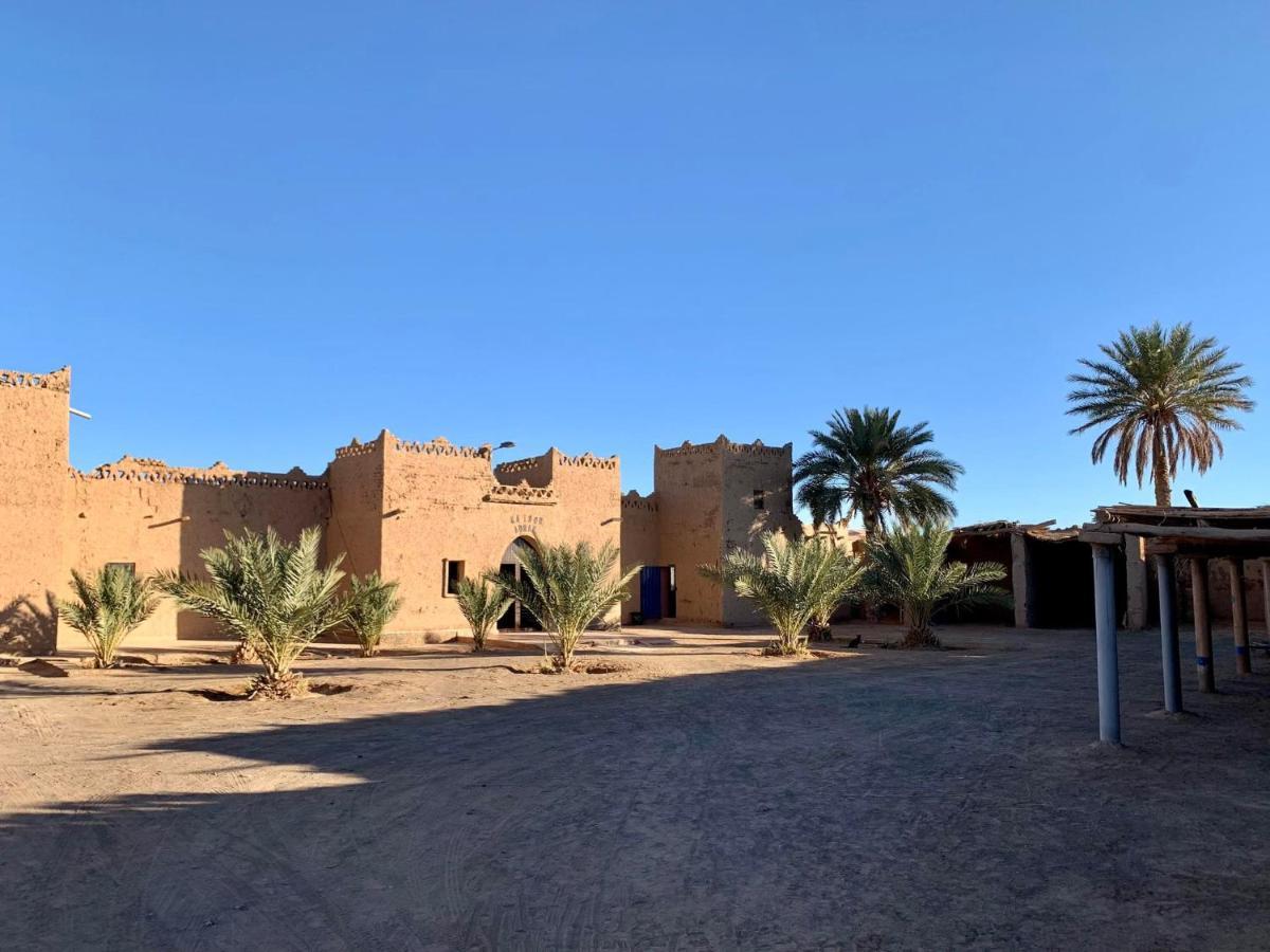 Maison Adrar Merzouga Buitenkant foto