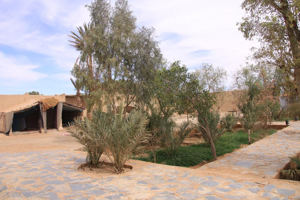 Maison Adrar Merzouga Buitenkant foto