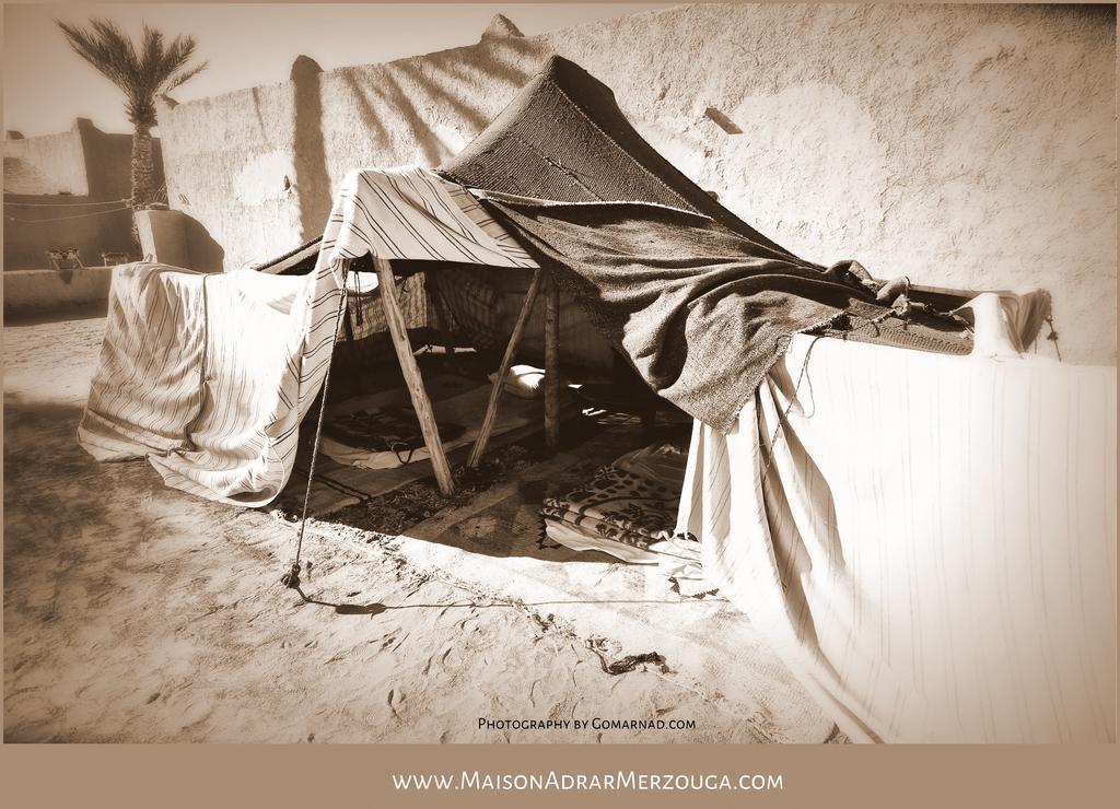 Maison Adrar Merzouga Buitenkant foto